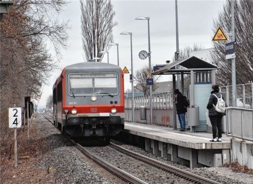 Bahnhalt„Hochschule“: Wenn es nach den Vieregg-Plänen geht, droht möglicherweise das Aus. Foto Schlecker