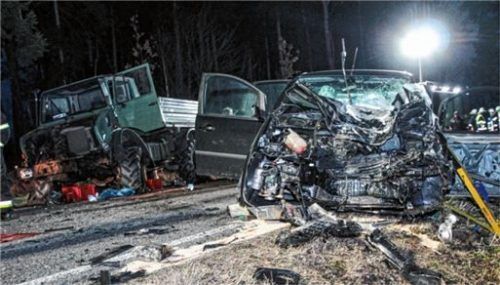 Bei diesem Zusammenstoß auf der RO29 bei Großkarolinenfeld verlor ein 61-Jähriger sein Leben. Foto Reisner