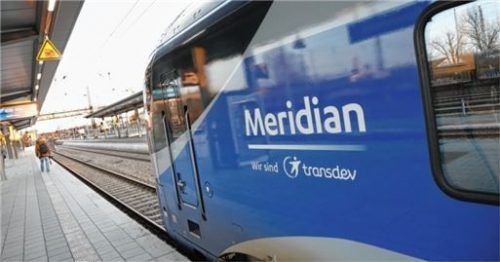 Das Logo ändert sich. Statt Meridian steht schon bald BRB auf den Zügen, die im Streckennetz Chiemgau-Inntal verkehren.Foto dpa