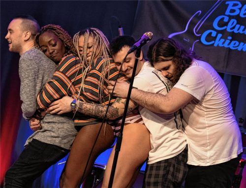 Die Band SUSU aus New York begeisterte das Rimstinger Publikum: (von links) Joey Wunsch, Kia Warren, Liza Colby, Ronnie Bruno und Connor McClelland. Foto re