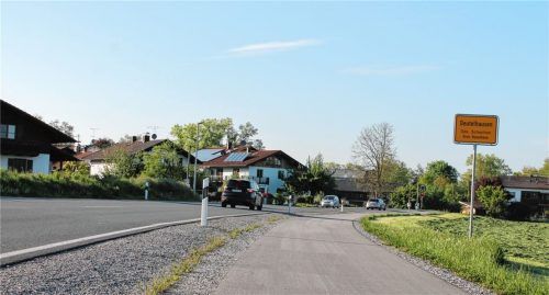Die Ortschaft Deutelhausen soll durch die Umgehung vom Verkehr entlastet werden.Foto heinz