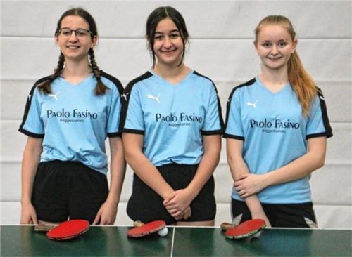 Feldkirchens Mädchen mit Eva-Maria Schmid, Nora Seidl und Bianca Kolmberger (von links) gewannen das Finale im Bezirkspokal. Foto Erlich