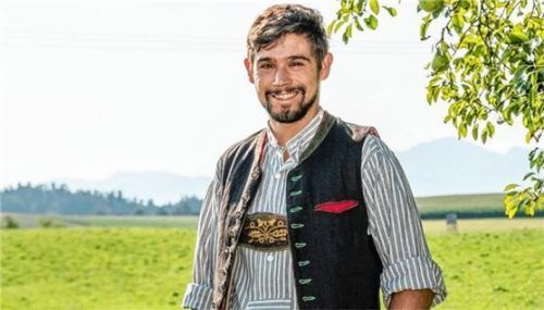 Hans Plank (CSU) will mit seiner Fraktion die nächsten sechs Jahre gut mit Glas zusammenarbeiten – „und bei der Wahl 2026 bin ich erst 40“. Foto re