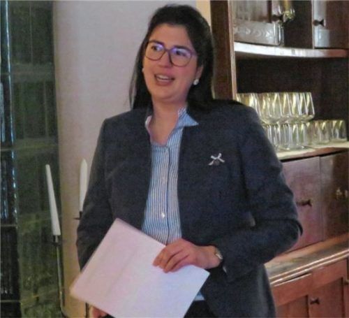 Katharina Freund, stellvertretende Vorsitzende des Bezirksverbandes, informierte über Regelungen, die bei einer Ausbreitung des Corona-Virus wichtig werden könnten. Foto  Rath