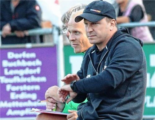 Markus Raupach nimmt auch in der kommenden Saison auf der Trainerbank des TSV Buchbach Platz.Foto Buchholz