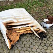 Zündelnde Kinder verursachen Brand