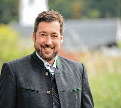 Matthias Bernhardt drückt in Sachen Bär aufs Tempo. Foto re