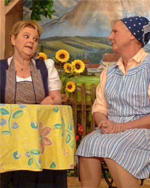 Wenn Frauen Pläne schmieden, sollten sich die Männer in Acht nehmen. Ingrid Brandl (links) und Renate Forstner bringen ihre Männer als Vroni und Finni zur Räson.