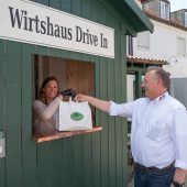 Ein Wirtshaus zum reinfahren