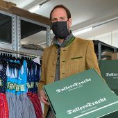 Mundschutz aus Trachtenstoff