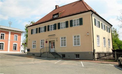 Auch für das Heimatmuseum Kolbermoor will Leiter Stefan Reischl Objekte aus der Zeit der Corona-Krise zusammentragen. Foto Riediger