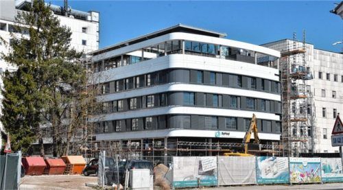 Baustelle Romed-Klinikum: Hier hat sich in den vergangenen Wochen einiges getan. Die Kosten des Neubaus betragen 33092 Millionen Euro.Foto  Schlecker