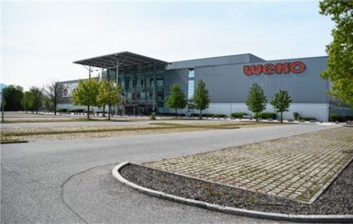 Beim Einrichtungshaus Weko herrschte gestern noch gähnende Leere. Das soll sich bereits heute wieder ändern.