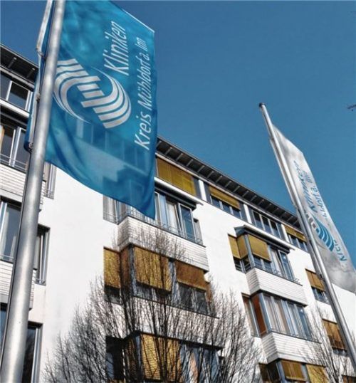 Der Landkreis Mühldorf treibt die Umsetzung der Fusion der Kreiskliniken Mühldorf und Altötting weiter voran. Foto  Bauer