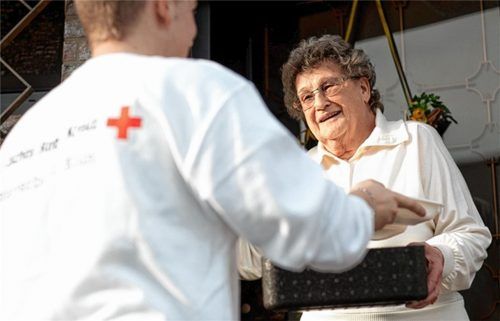 Die Hilfe und Unterstützung bei Fragen zur Pflege stehen im Mittelpunkt der Pflegestützpunkte. Foto  Brk