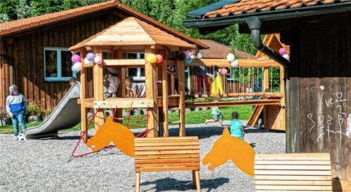 Gold wert ist in Zeiten der Corona-Krise der von Sponsoren ermöglichte Spielplatz an der Inobhutnahmestelle Litzelau.Foto flug