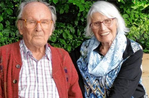 Ihnen liegt die Musik im Blut: Fritz und Gertrud Gerneth. Seit über 60 Jahren sind die Musikpädagogen verheiratet, Gertrud Gerneth feiert am Sonntag ihren 90. Geburtstag. Foto Jaensch
