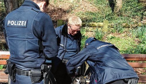 Die Sicherheitswacht Waldkraiburg ist seit über vier Jahren unterwegs. Foto  Polizei