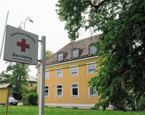 Von der Bad Aiblinger Rettungswache waren Patienten in Tuntenhausen und Bruckmühl oftmals nicht schnell genug zu erreichen. Ein zusätzlicher Standort in Bad Feilnbach soll Abhilfe schaffen. Foto Baumann
