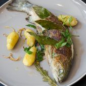 Forelle dreimal anders – roh, bei 100 Grad gegart und gebraten