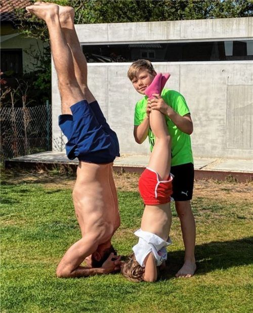 Christoph Ullmann, der vor Kurzem seine Karriere beendete, hält sich mit seinen Kindern fit. Foto  privat