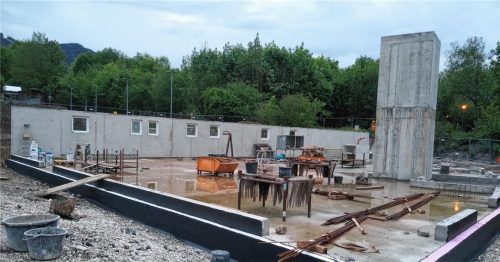 Der neue Kinderhort St. Raphael wird doch ein Foliendach statt ein Blechdach bekommen.Foto Stuffer-Chunphetch