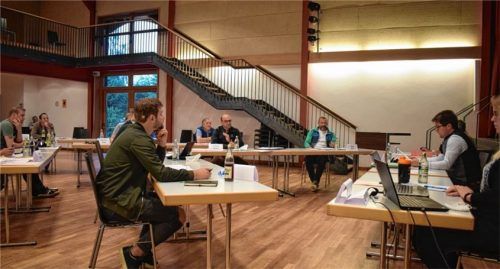 Der Pruttinger Gemeinderat bildete und besetzte in seiner jüngsten Sitzung die Ausschüsse. Diese Tagesordnungspunkte waren in der konstituierenden Sitzung am 12. Mai vertagt worden.Foto blum
