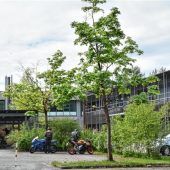 Keine Masken: Ministerium droht Klage