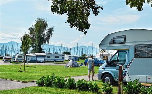 Die Nachfrage nach Campingplätzen im Inland ist hoch. Foto ampnet