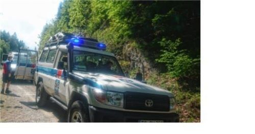 Fahrzeug der Bergwacht Marquartstein während der Rettung des Mountainbikers in Oberwössen. Foto Bergwacht