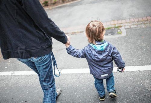 Für eine Reihe von Kindern führt der Weg im September erst einmal nicht in eine der Betreuungseinrichtungen in der Stadt Kolbermoor. Foto  dpa