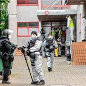 Großeinsatz: Teilräumung einer Asylunterkunft