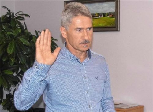 Unterreits neuer Bürgermeister Christian Seidl bei der Vereidigung. Foto Fill