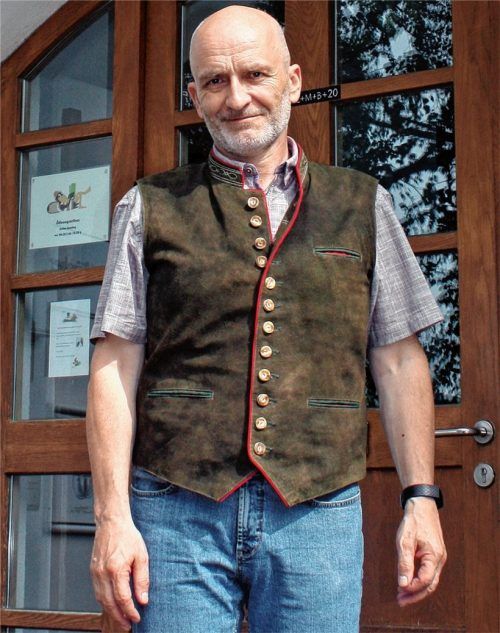 Zwischen Bürgersprechstunde und Whatsapp-Gruppe: Bürgermeister Alfons Mittermaier will in der Gemeinde neue Wege gehen. Foto  petzi