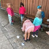 Kleine Umweltpolizisten: „Wir wollen nicht im Müll spielen“