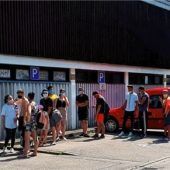 Warten auf das Badevergnügen