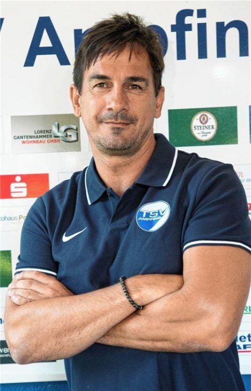 Auf Adrian Malec und seine Mitstreiter wartet in Ampfing viel Arbeit. Foto  Buchholz