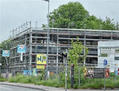 Auf dem Bahngelände Nord entsteht ein mehrgeschossiges Fahrradparkhaus mit 900 Stellplätzen.Foto Schlecker