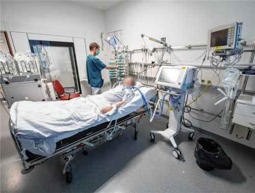 Auf einer Intensivstation wie dieser im Klinikum Großhadern kämpfte Eva Turbanisch wochenlang um ihr Leben. Jetzt hat sie den Kampf verloren. Foto dpa