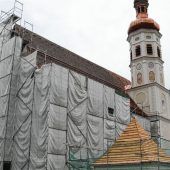 Gotteshaus in Sachrang lässt die Hüllen fallen