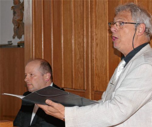 Die zwei Herberts: Herbert Weß an der Orgel und Herbert Gruber als Tenor gaben ein berührendes Konzert. Foto Janka
