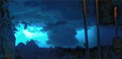 Dieses Wolkengebilde hielt der Rosenheimer mit seinem Smartphone fest. Foto Hammes