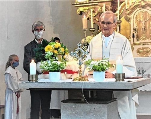 Geistlicher Rat Herbert Zimmermann ist seit 50 Jahren Priester. Foto re