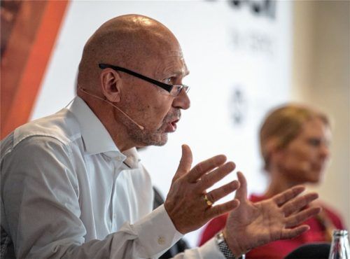 Klaus Dittrich ist seit zehn Jahren Vorsitzender der Geschäftsführung der Messe München. Mittlerweile lebt der gebürtige Gautinger in Brannenburg. Foto dpa