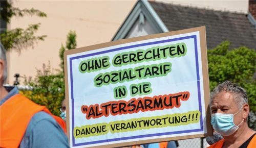 Die Danone-Mitarbeiter fordern einen Sozialtarif. Jetzt hat sich auch die Stadt eingeschaltet.