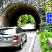 Kleine Grenzöffnung nach Österreich