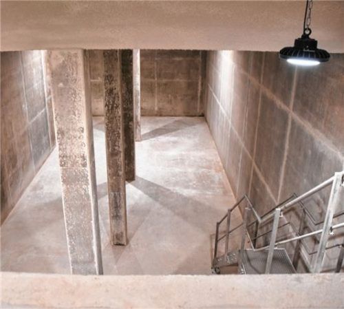 ... und so der Rohbau (Beton) einer neuen Kammer.