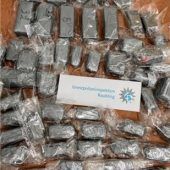 20 Kilo Haschisch im Auto versteckt