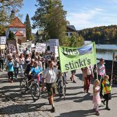 Wallgauer protestieren gegen Ausflugsverkehr