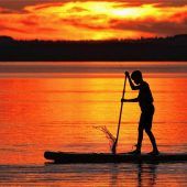Wasserspaß in der Abendsonne
